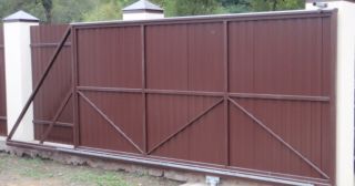 Купить откатные ворота из профнастила Узловая, цена от 1749 руб.